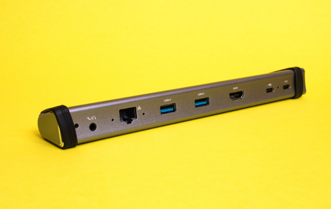Waarom een docking station onmisbaar is op je werkplek