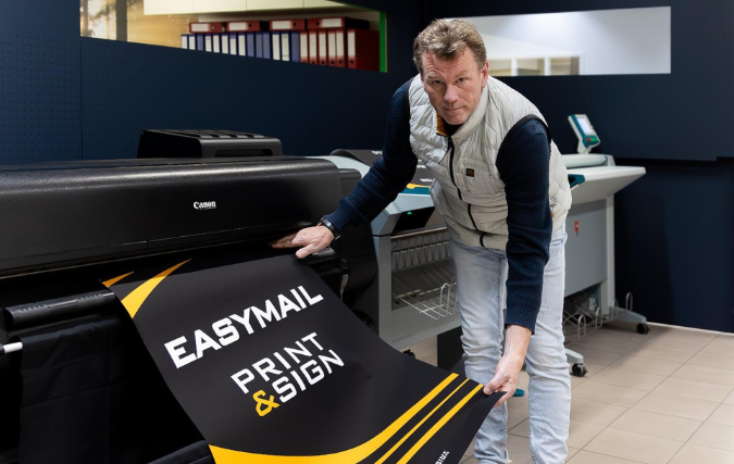 Easymail Print & Sign begint grafisch bedrijf in voormalig pand Multicopy Assen