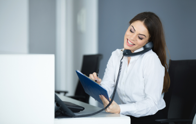 Waarom elke ondernemer een online secretaresse zou moeten aannemen 