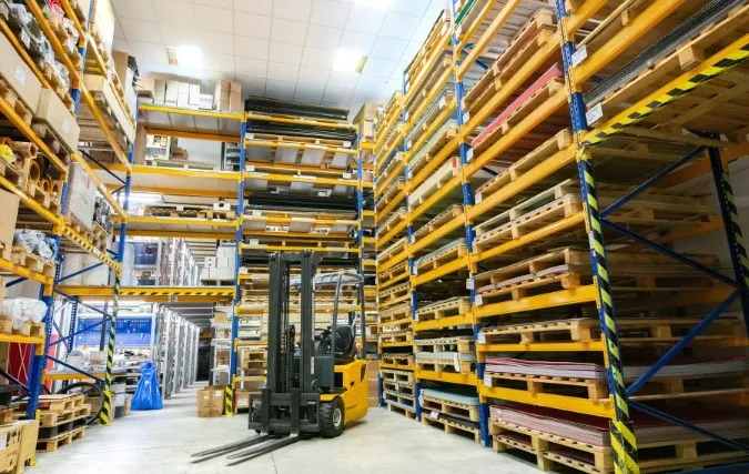 Slim investeren in intern transport voor magazijnen en productiebedrijven