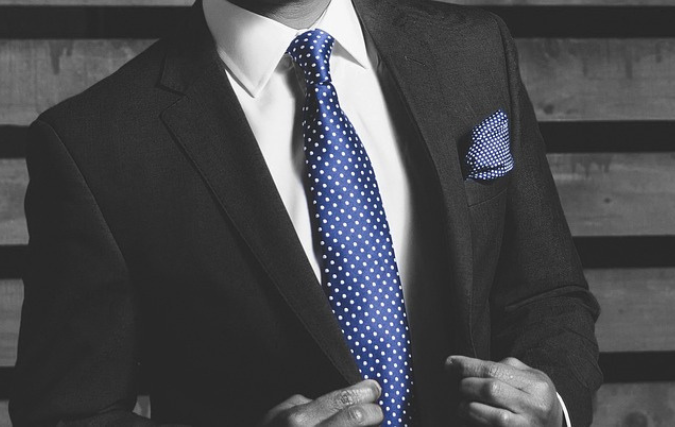 4 tips voor smart-casual kleding voor op kantoor in 2023