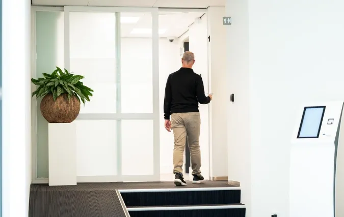 Controle over terrein én gebouwtoegang met één slimme oplossing