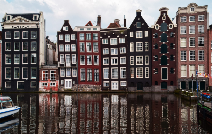 Fotorealistische weergave van Nederland 3DNL beschikbaar in ArcGIS