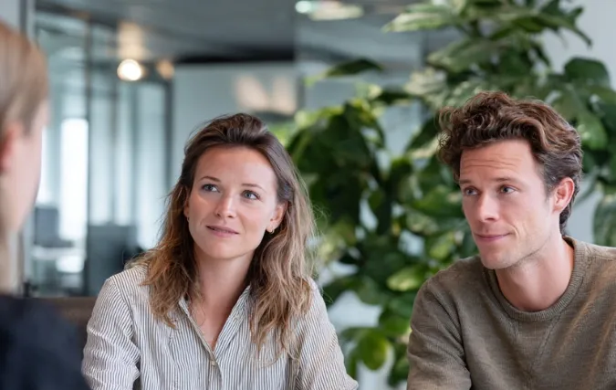 Hoe voer je gesprekken over ontwikkeling zonder loonsverhoging? Zo pak je het als werkgever goed aan