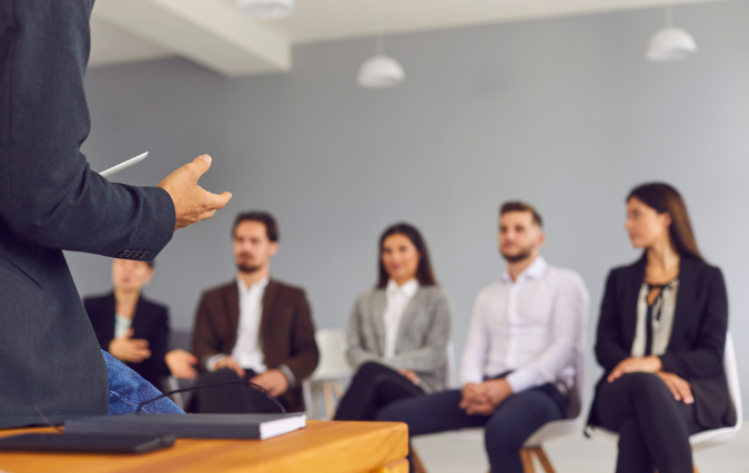Het belang van ondersteuning voor organisaties met betrekking tot goede recruitment en talentontwikkeling