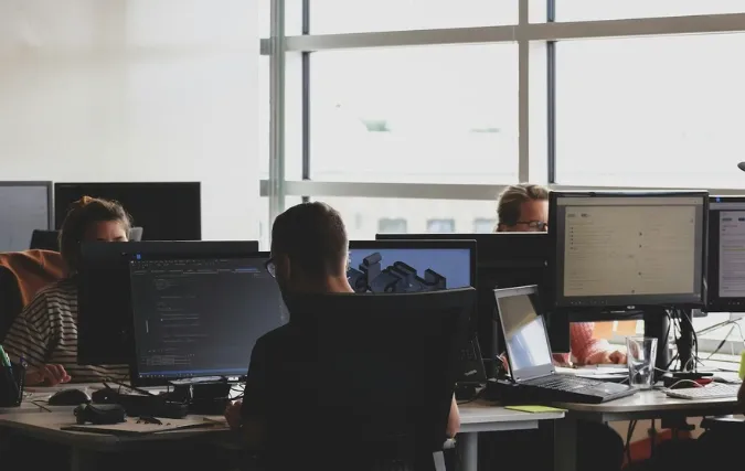 Waarom bellen en samenwerken steeds vaker samenkomen