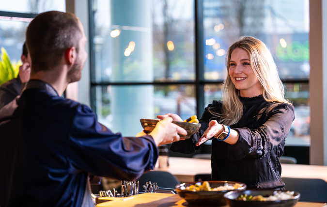 44% van hybride werkende kenniswerkers is te verleiden op andere dag op kantoor te werken