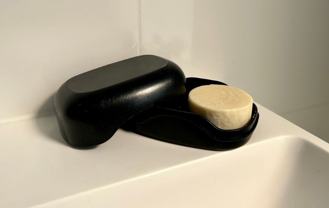 Social Enterprise Unwaste ontwikkelt bodylotion bar van afval uit de cacao industrie