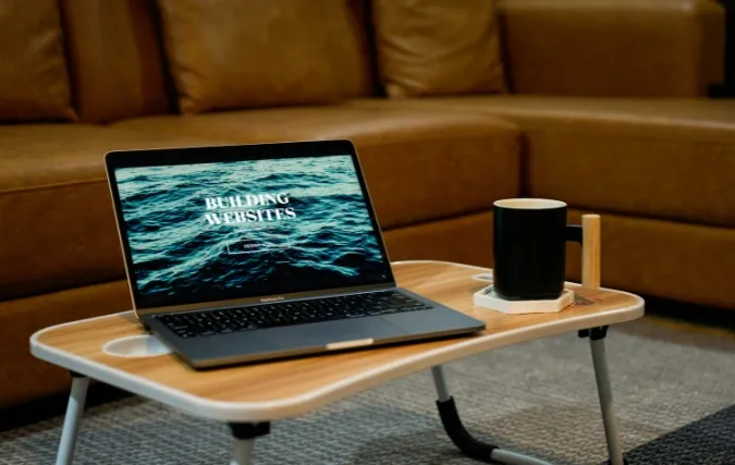 Waarom websites nooit 'af' zijn (en hoe je slim doorontwikkelt)