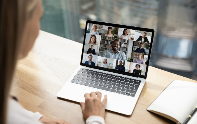 Hoe kon dat nou fout gaan? We spreken toch allemaal Engels?